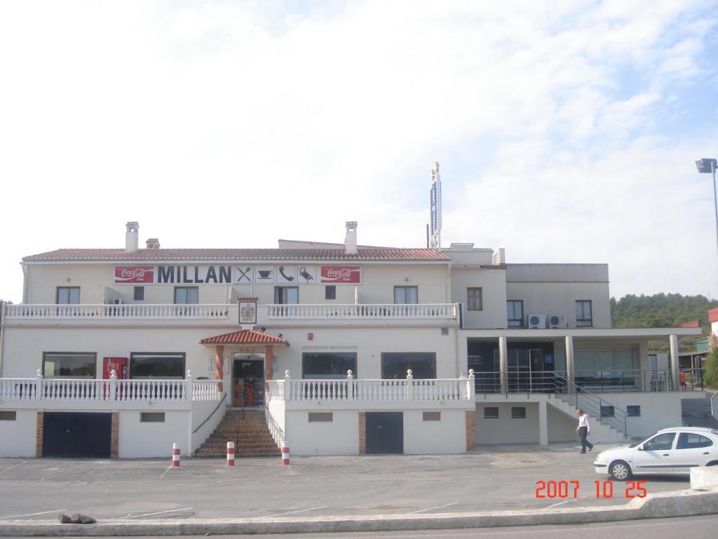 Hostal Millan Segorbe Exteriör bild